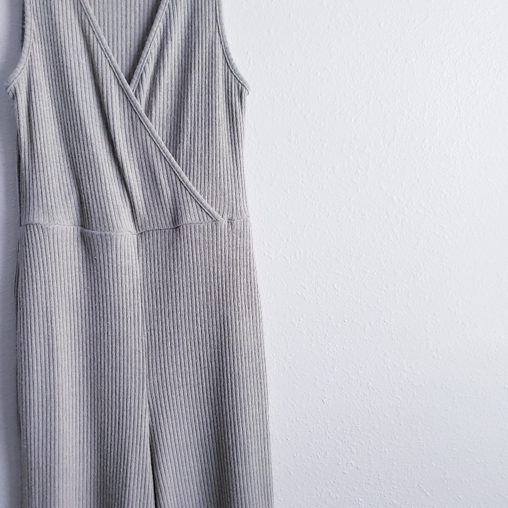Princess Polly Ribbed Jumpsuit - Picture 5 of 10
